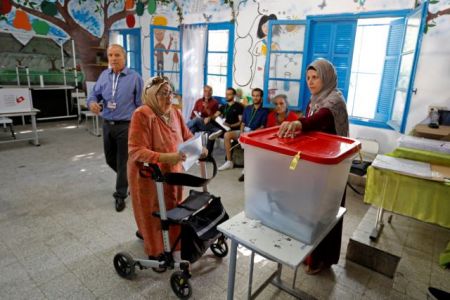 Άνοιξαν οι κάλπες στην Τυνησία : Τρίτες βουλευτικές εκλογές μετά την επανάσταση του 2011