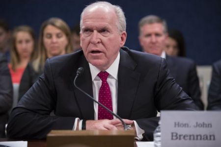 Νέα σφοδρή επίθεση του πρώην διευθυντή της CIA κατά Τραμπ : Διαφθείρει θεσμούς και νόμους
