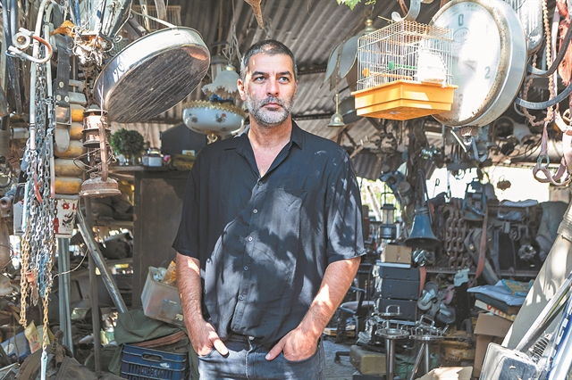 «Υπήρξα στο περιθώριο και γοητεύομαι από αυτό»