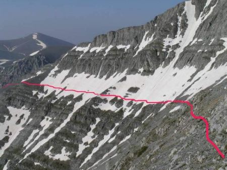 Έπεσαν τα πρώτα χιόνια στον Όλυμπο