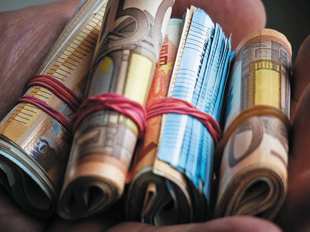 Έρχονται οι κατασχέσεις για όσους δεν εντάχθηκαν στη ρύθμιση των 120 δόσεων