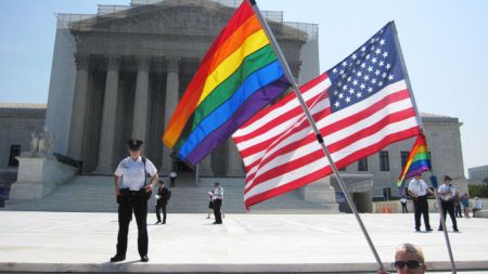 ΗΠΑ : Στο Ανώτατο Δικαστήριο τα  δικαιώματα της ΛΟΑΤΚΙ