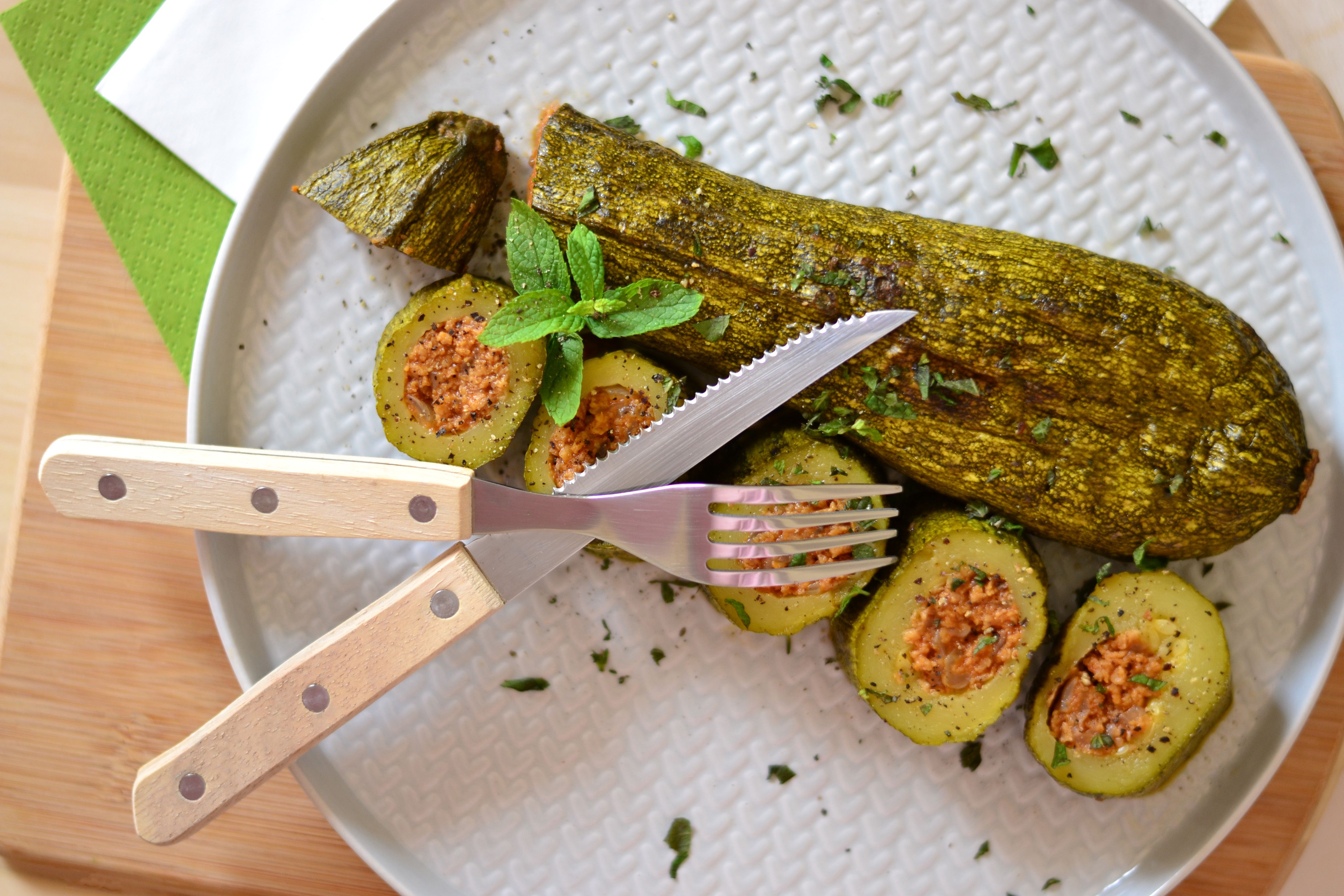 Κολοκύθια γεμιστά με κιμά σόγιας