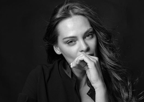 Υβόννη Μπόσνιακ: Η διεθνής αναγνώριση και η νέα κολεξιόν