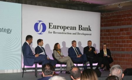 Ο Δήμαρχος Πειραιά στην Ημερίδα Ανασυγκρότησης και Ανάπτυξης