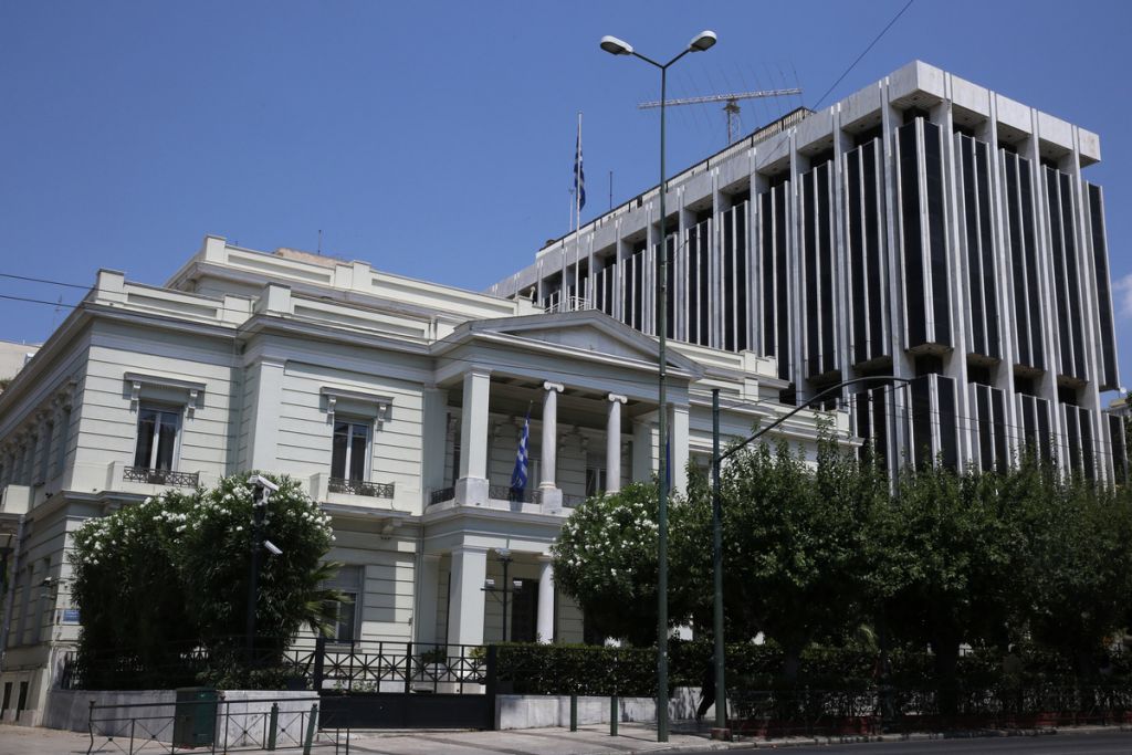 ΥΠΕΞ :  Καλεί την Τουρκία να θέσει άμεσα τέλος στις στρατιωτικές επιχειρήσεις στη ΒΑ Συρία