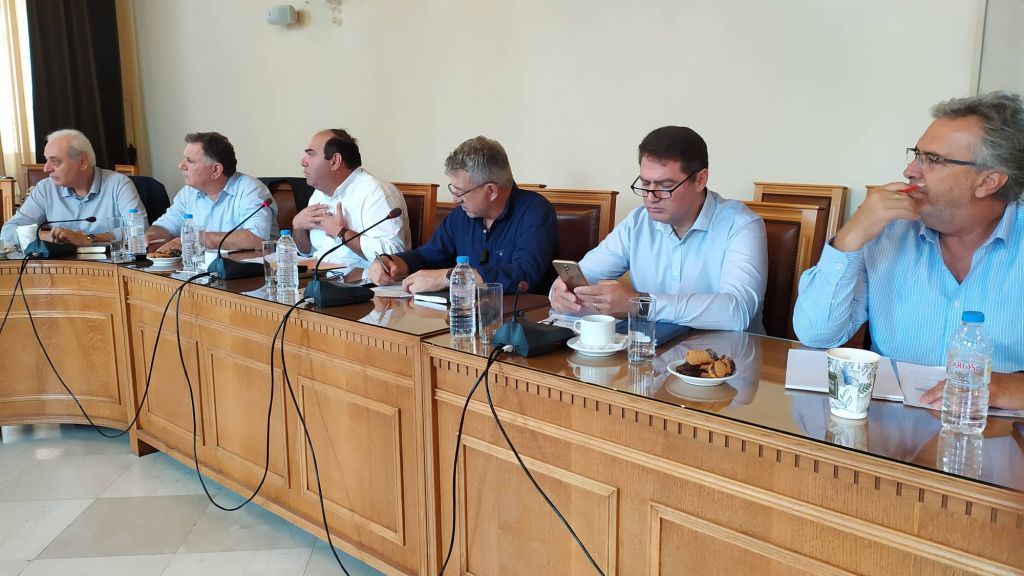 Όχι σε προσφυγικούς καταυλισμούς από την ΠΕΔ Κρήτης