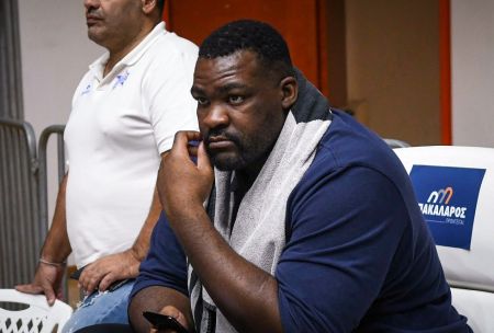 Ιωνικός Νικαίας : Ετοιμάζεται για το ντεμπούτο ο Σχορτσανίτης