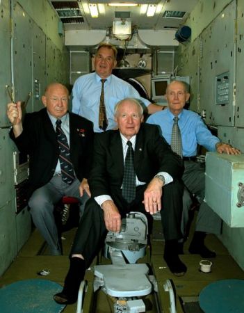 Πέθανε ο Αλεξέι Λεόνοφ – Ο πρώτος κοσμοναύτης που περπάτησε στο Διάστημα