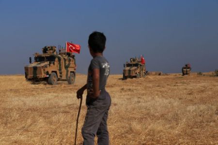 Τραμπ : Ολο κυρώσεις ετοιμάζει για την Τουρκία και όλο δεν τις εφαρμόζει