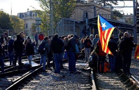 Ισπανία : Ποινές φυλάκισης έως 13 χρόνια σε καταλανούς αυτονομιστές
