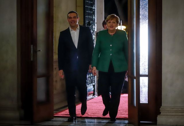 FT : Η ατάκα της Μέρκελ που έκανε τον Τσίπρα να χλομιάσει