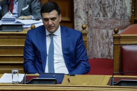 Υπερψηφίστηκε το «αντικαπνιστικό νομοσχέδιο»