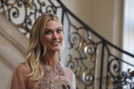 Κάρλι Κλος : Πώς ο άγγελος της Victoria΄s Secret «εισέβαλε» στην οικογένεια Τραμπ