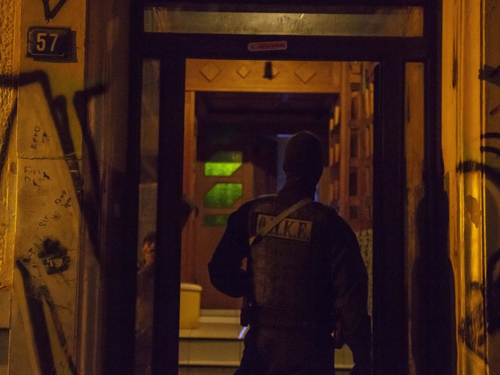 Εξάρχεια : Ο απολογισμός της διπλής επιχείρησης της ΕΛ.ΑΣ. [εικόνες]