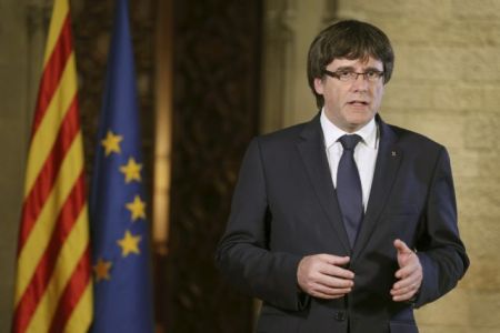 Τρίτο αίτημα σύλληψης για τον Καταλανό ηγέτη Πουτζντεμόν