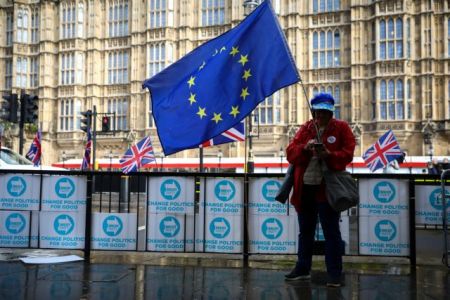 Brexit : Ναι από τους ευρωπαίους ηγέτες στη συμφωνία – Ανακούφιση Γιούνκερ