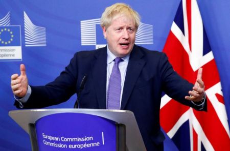 Brexit : Ο Μπόρις Τζόνσον εκβιάζει – Η΄ αυτή η συμφωνία ή καμία