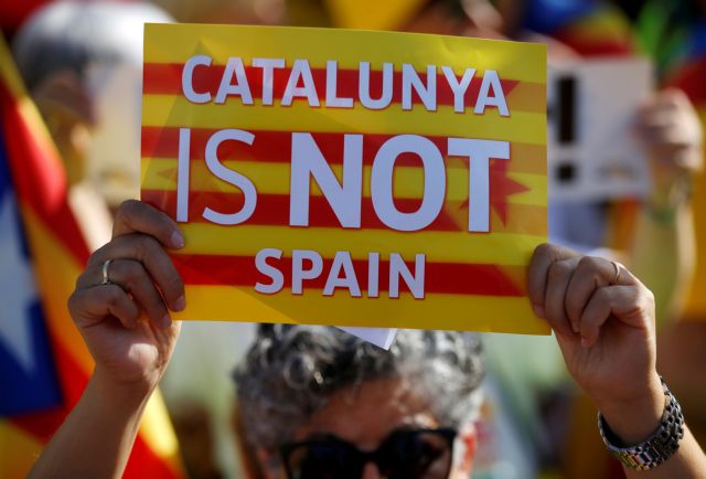 Μεγάλη διαδήλωση στη Βαρκελώνη : Κατά της καταδίκης αυτονομιστών