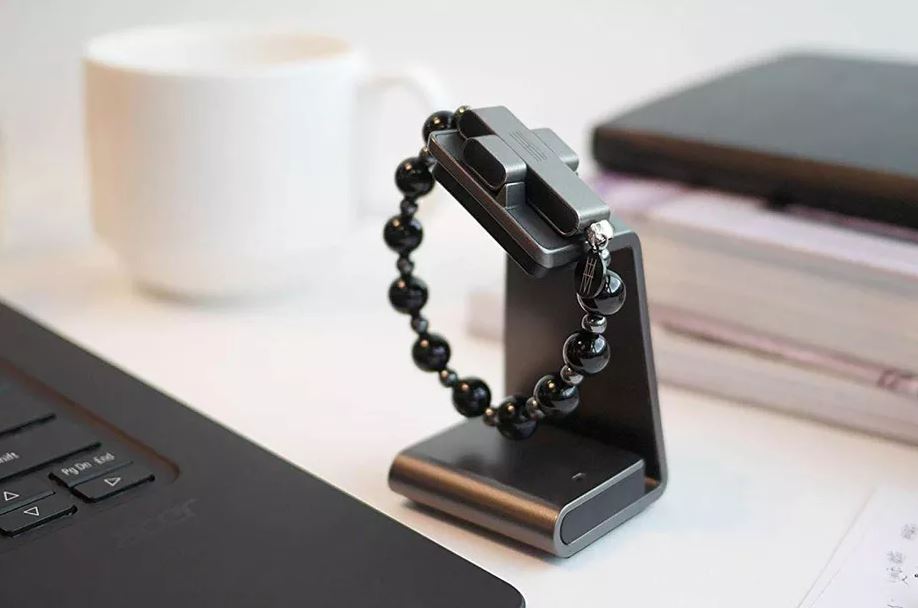 Λανσάρει «έξυπνο ροζάριο» το Βατικανό