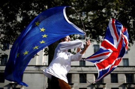 Brexit : Η πιο μεγάλη ώρα δεν είναι τώρα – Η ΕΕ ίσως δώσει παράταση