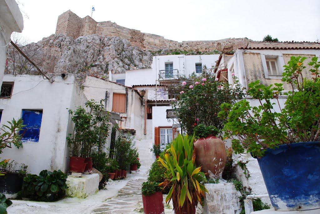 Αναφιώτικα : Μαγικές ιστορίες από τον Παπαδιαμάντη στον Τζιμ Μόρισον και τους Beatles