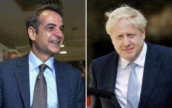 Η άγνωστη συνάντηση Μητσοτάκη – Τζόνσον