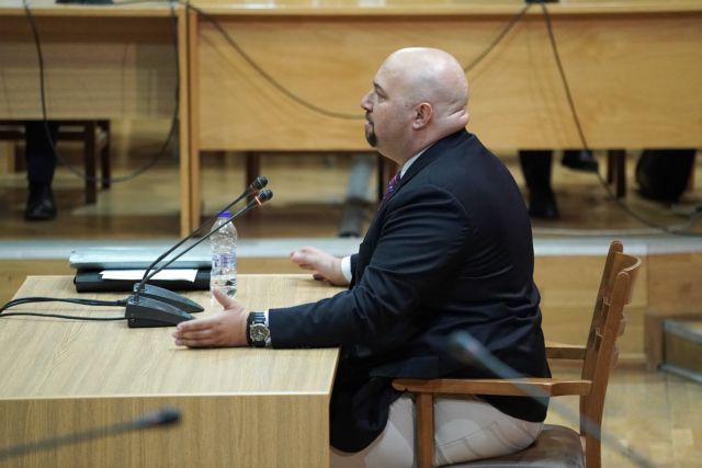 Δίκη Χρυσής Αυγής : Δύο εκδοχές για τη δολοφονία Φύσσα από τον Παναγιώταρο