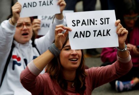 Καταλωνία : Θα υπερασπιζόμαστε πάντοτε το δικαίωμα της αυτοδιάθεσης