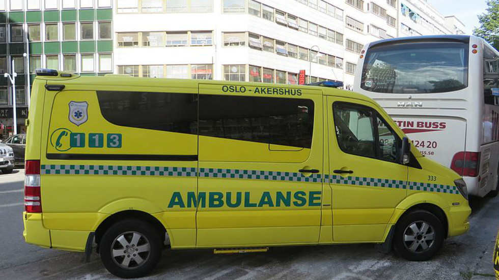 Οσλο : Εκλεψε ασθενοφόρο και το έριξε πάνω σε πλήθος – Πολλοί τραυματίες