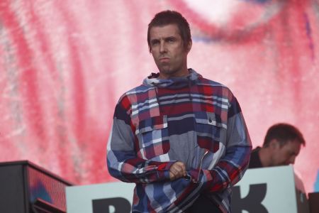 O Λίαμ Γκάλαχερ των Oasis θέλει να τραγουδήσει το τραγούδι των τίτλων του James Bond