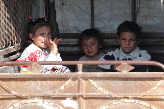 Το δράμα των Κούρδων : Ξεριζώνονται για ακόμα μια φορά από τον τόπο τους