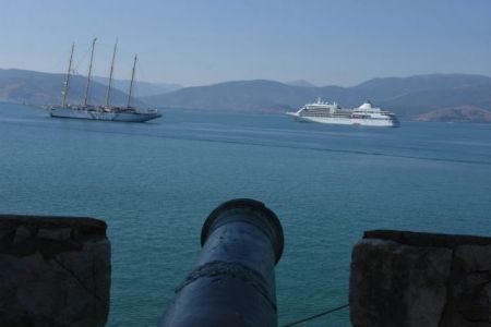 Καιρός : Παραμένει καλοκαιρινός ο καιρός και την Παρασκευή