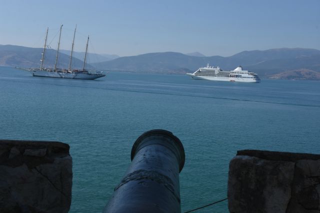 Καιρός : Παραμένει καλοκαιρινός ο καιρός και την Παρασκευή