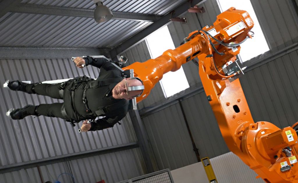 «Είμαστε σάρκα, μέταλλο ΚΑΙ κώδικες»