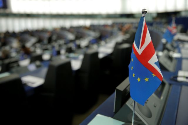 Brexit : Πρώτα η απόφαση για εκλογές και μετά η παράταση, είπαν οι «27»