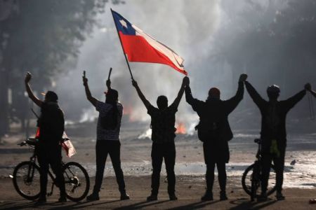 Χιλή: Πώς μια σοπράνο έσπασε την επιβληθείσα  σιγή του Στρατού