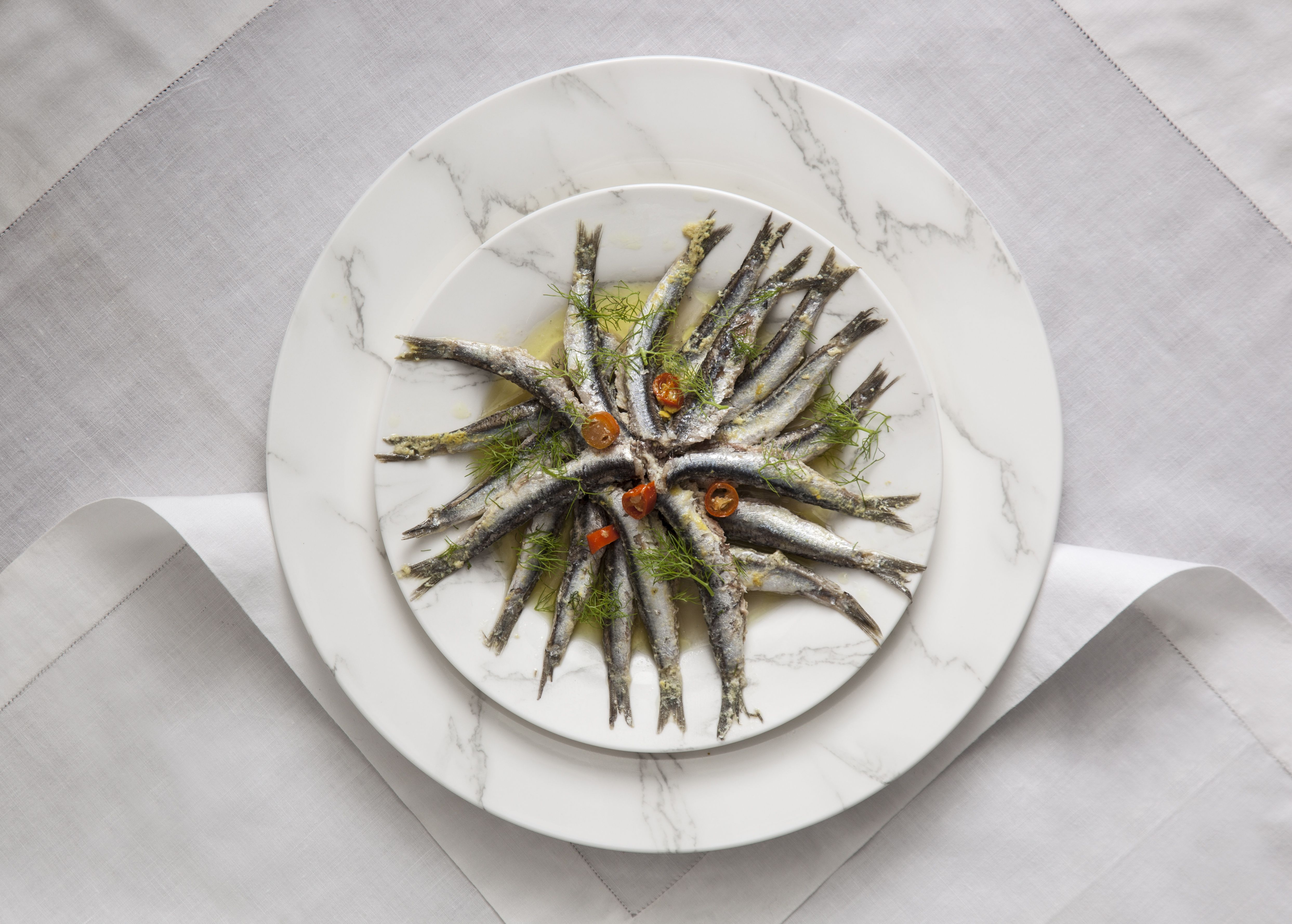 Γαύρος με ούζο και μάραθο