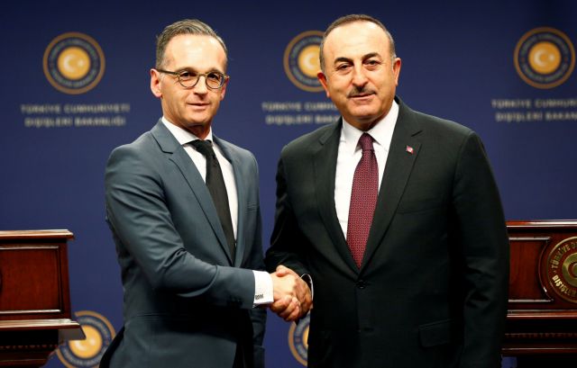 Τσαβούσογλου :  «Η Ελλάδα πυροβολούσε τις βάρκες των προσφύγων…»