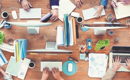 Ποιος ρυπαίνει τον αέρα στο γραφείο;