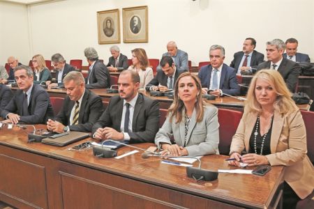 Σε θέσεις μάχης για τη Novartis