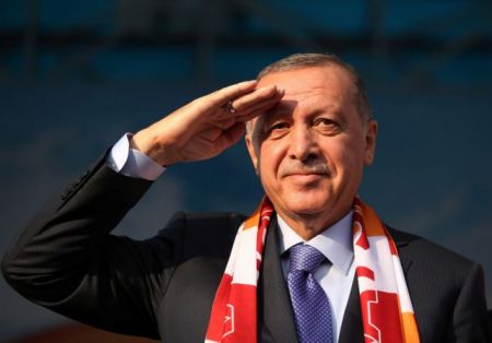 Να τερματιστεί η «άψογος στάσις» προς τους τούρκους ταραξίες