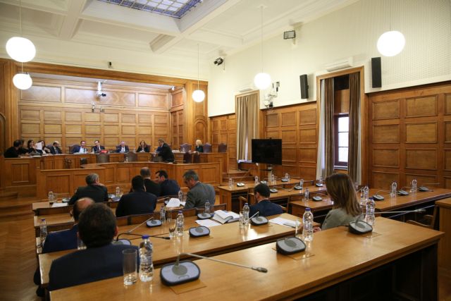 Προανακριτική: Αποφασίστηκε κατά πλειοψηφία η εξαίρεση Πολάκη – Τζανακόπουλου