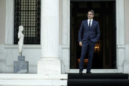 Επανατοποθετώντας την Ελλάδα