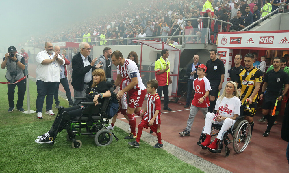 Η Μυρτώ, η Τόνια και το ποδόσφαιρο που τιμά τον Άνθρωπο!