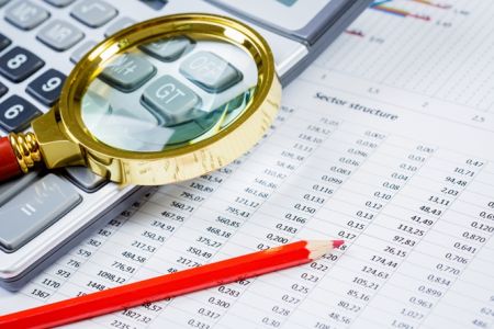 Πόθεν Έσχες: Εκπνέει σήμερα η προθεσμία – Τσουχτερά πρόστιμα από αύριο