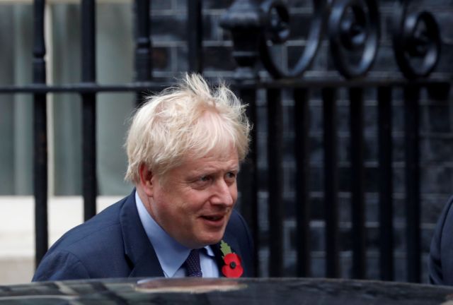 Βρετανία : Προηγούνται οι Τόρις κατά 15-17 ποσοστιαίες