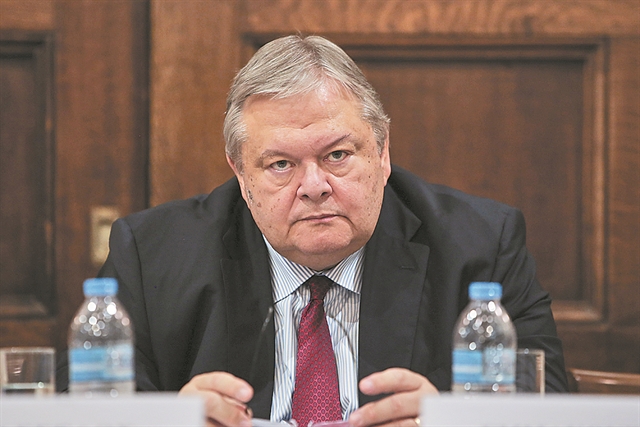 Ανάγκη για στρατηγικό ειρμό