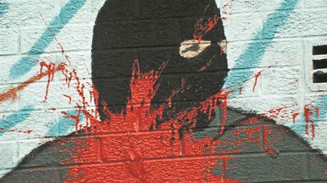 ΣΚΗΝΟΘΕΤΗΣ ΑΝΑΖΗΤΕΙ ΠΑΤΕΡΑ