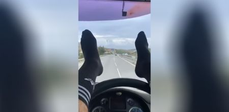 Κύπρος : «Στο σκαμνί» ο άνδρας που οδηγούσε με τα πόδια